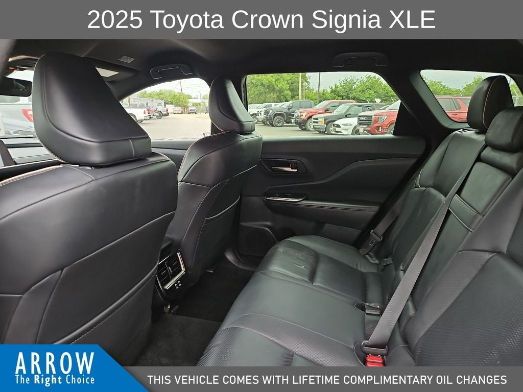 2025 Toyota Crown Signia XLE
