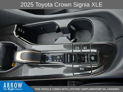 2025 Toyota Crown Signia XLE