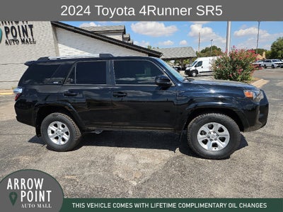 2024 Toyota 4Runner SR5