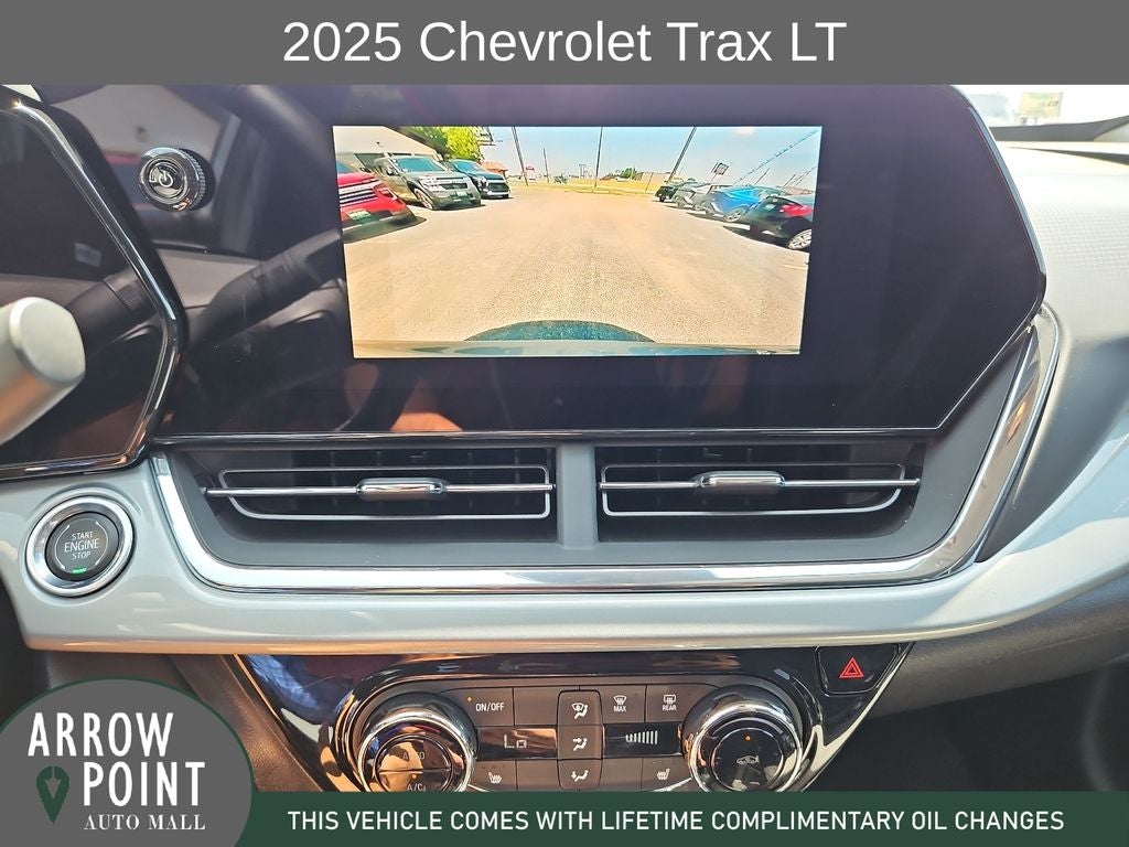 2025 Chevrolet Trax LT
