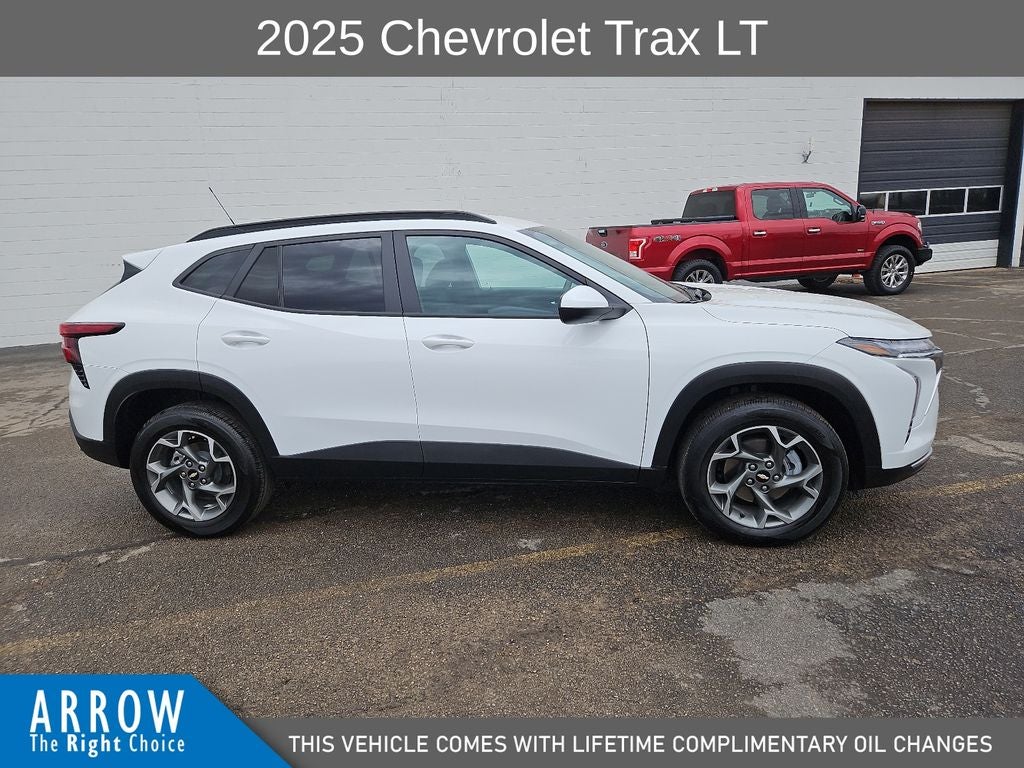 2025 Chevrolet Trax LT