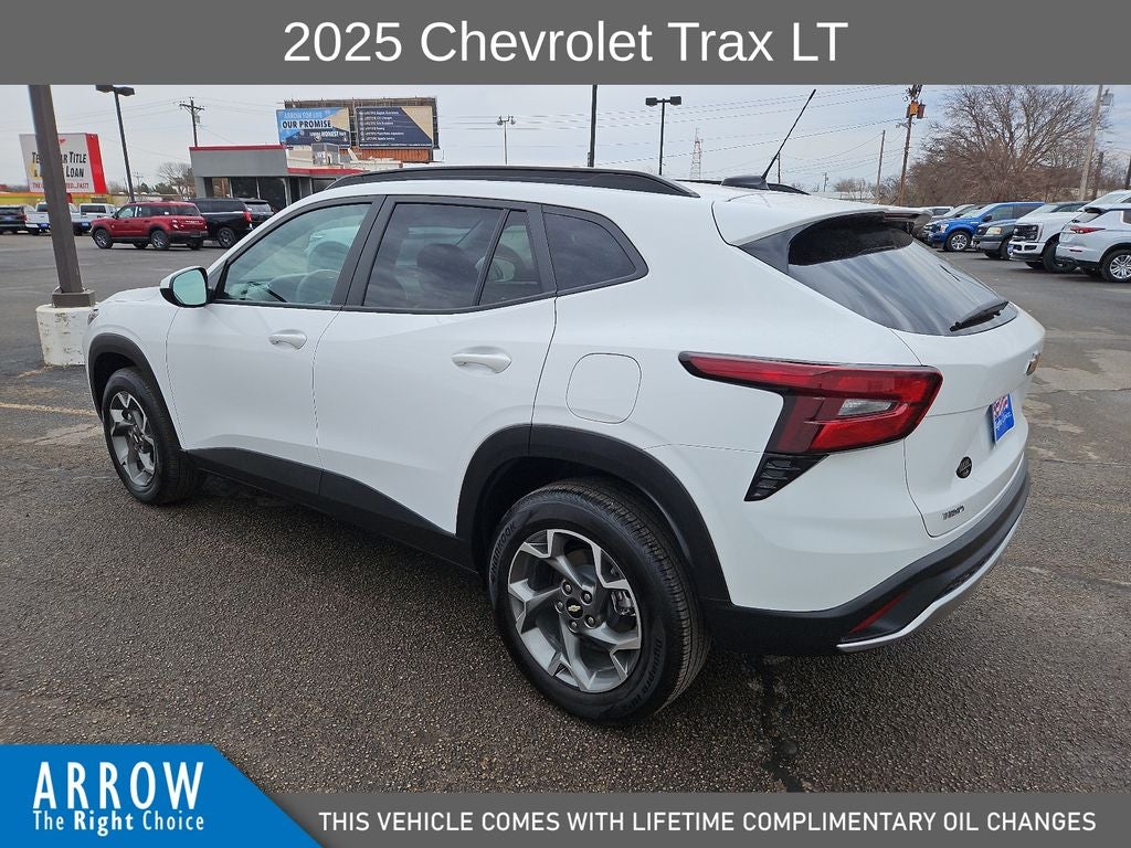 2025 Chevrolet Trax LT