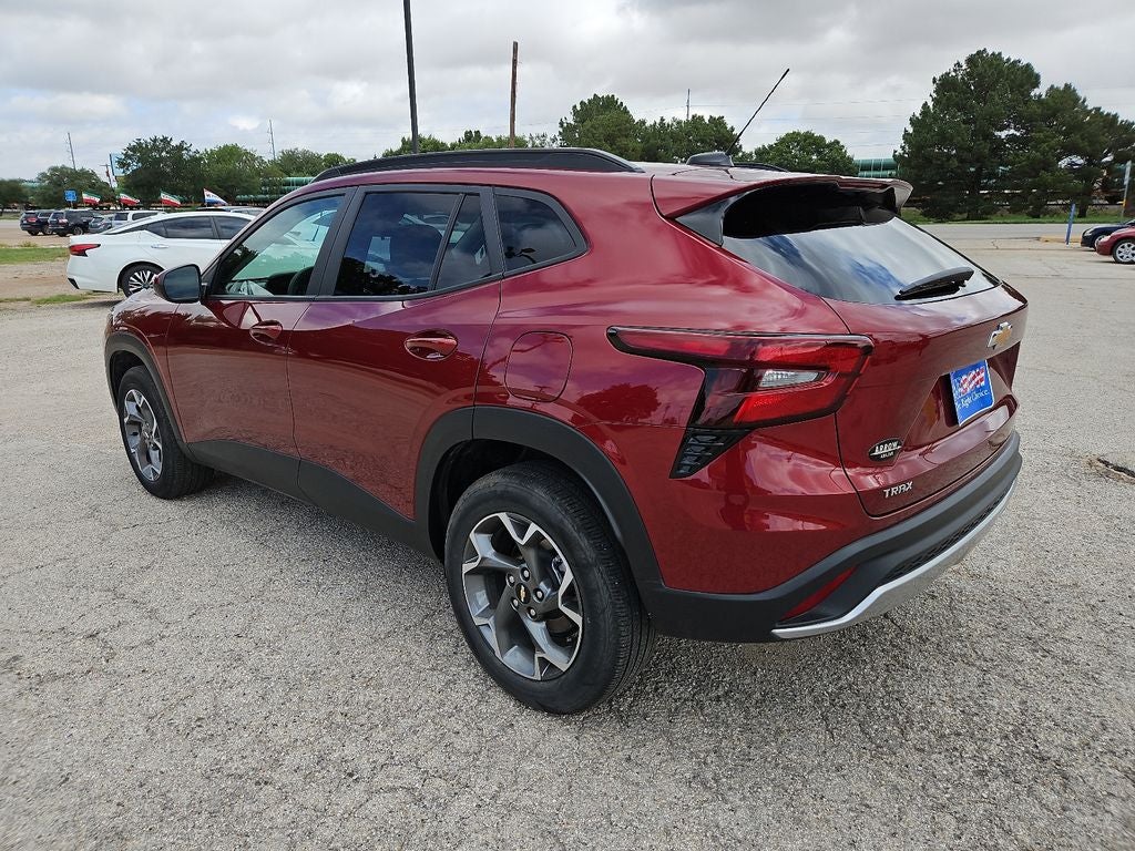 2025 Chevrolet Trax LT