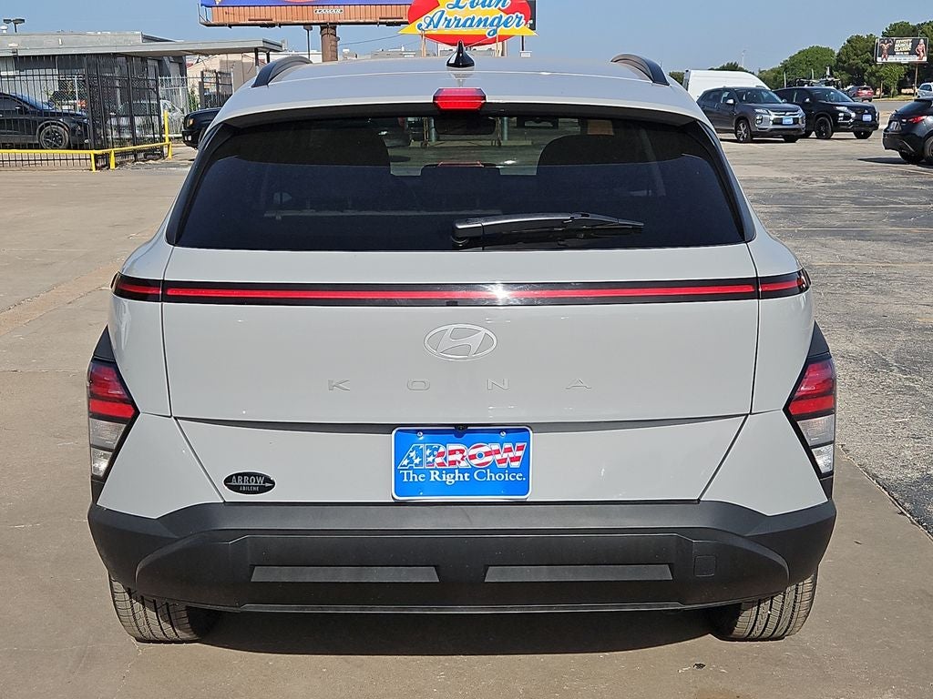 2025 Hyundai Kona SEL
