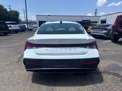 2024 Hyundai Elantra Limited