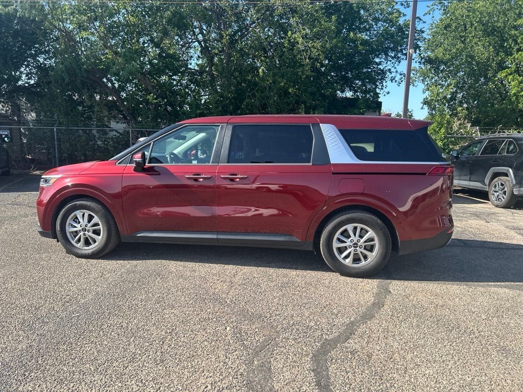 2022 Kia Carnival LXS