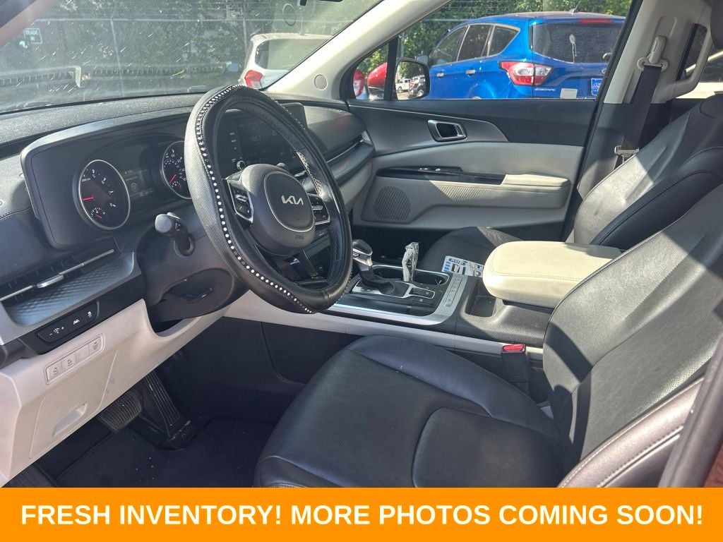 2022 Kia Carnival LXS