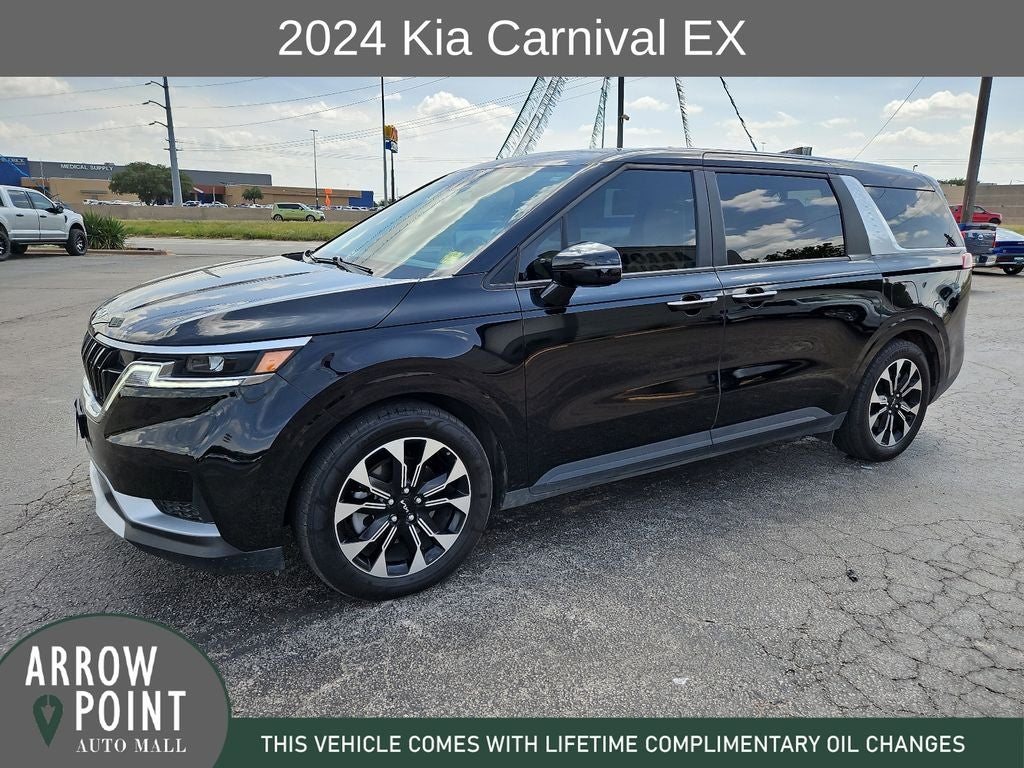 2024 Kia Carnival EX