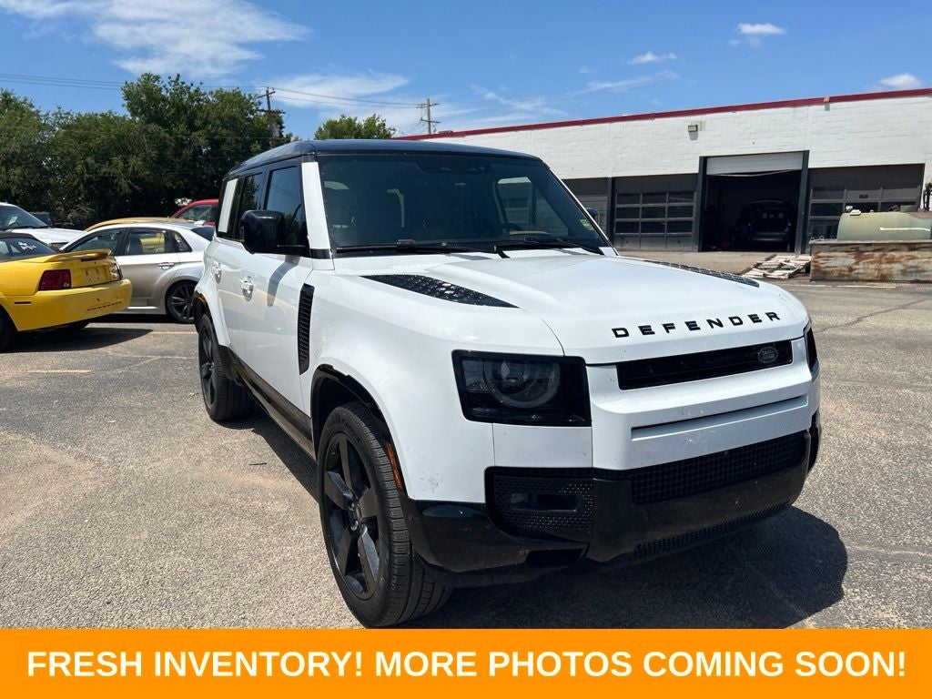 2025 Land Rover Defender 110 X-Dynamic SE