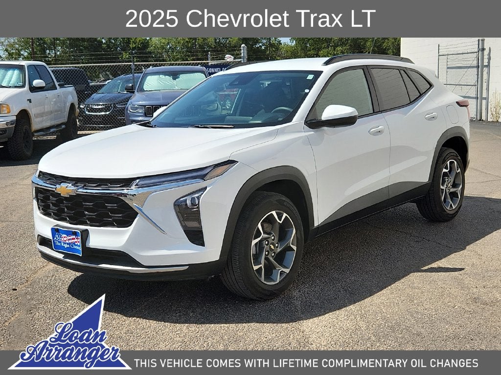 2025 Chevrolet Trax LT